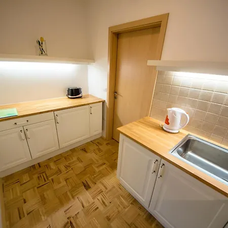 Apartment Marjetica *