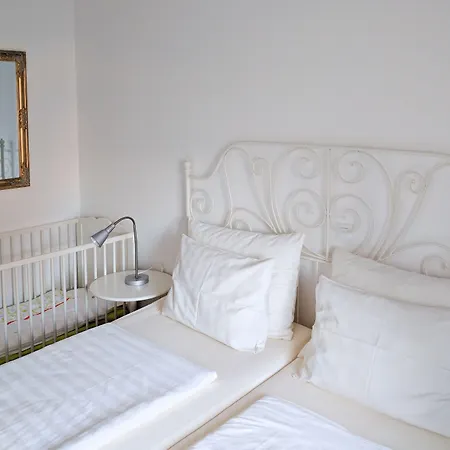 شقة مارجيتيكا *