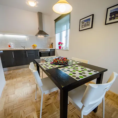 Apartament Marjetica *