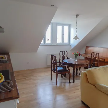 Apartment Marjetica *