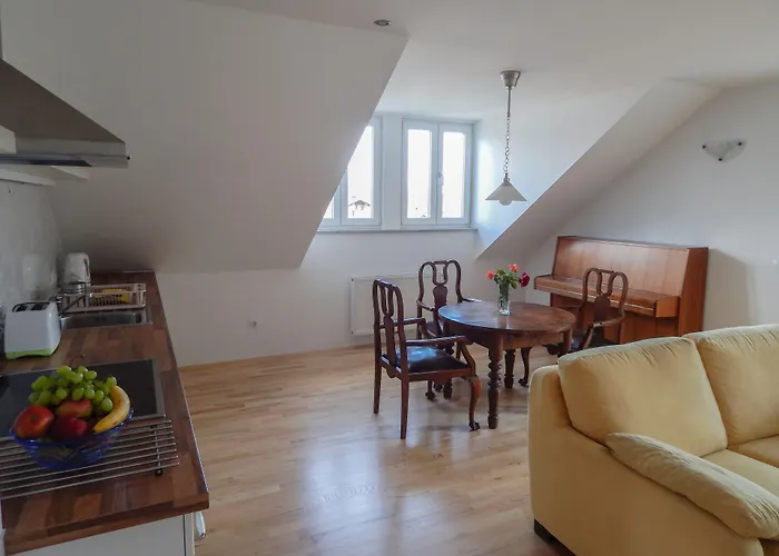 アパート マルイェティカ