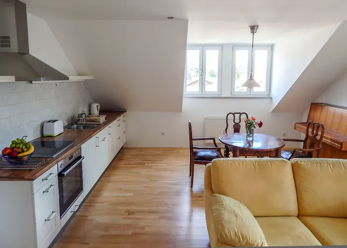 マルイェティカ