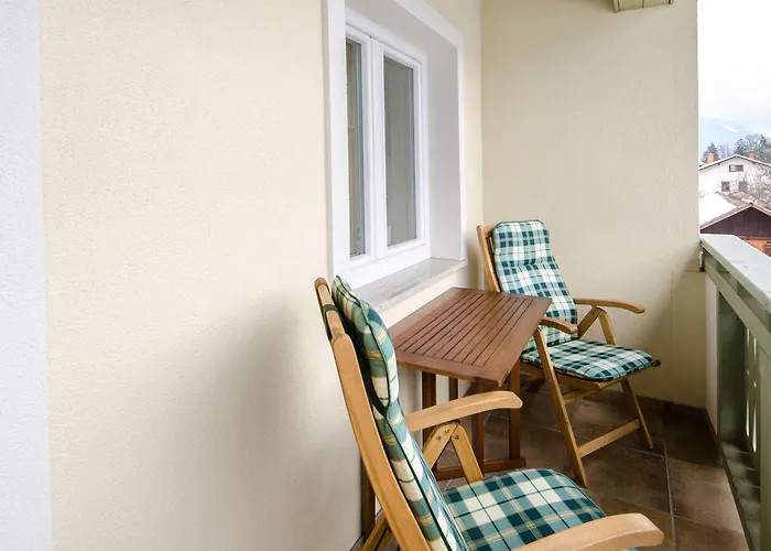 アパート マルイェティカ ブレッド