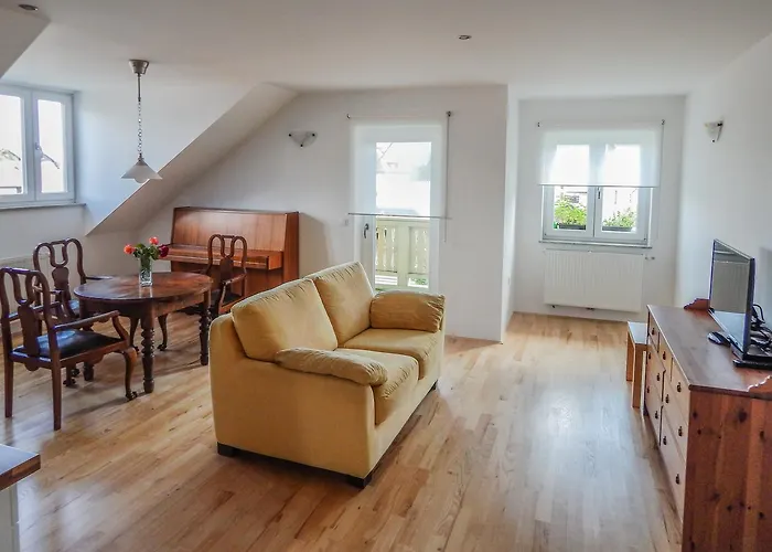 マルイェティカ アパート